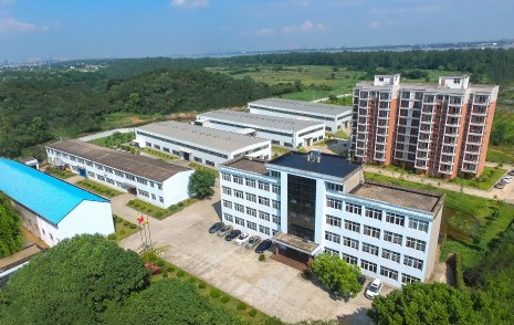 湖北昌利公司連續25年榮獲“守合同重信用企業(yè)”，始終將誠信經(jīng)營(yíng)放在第一位！